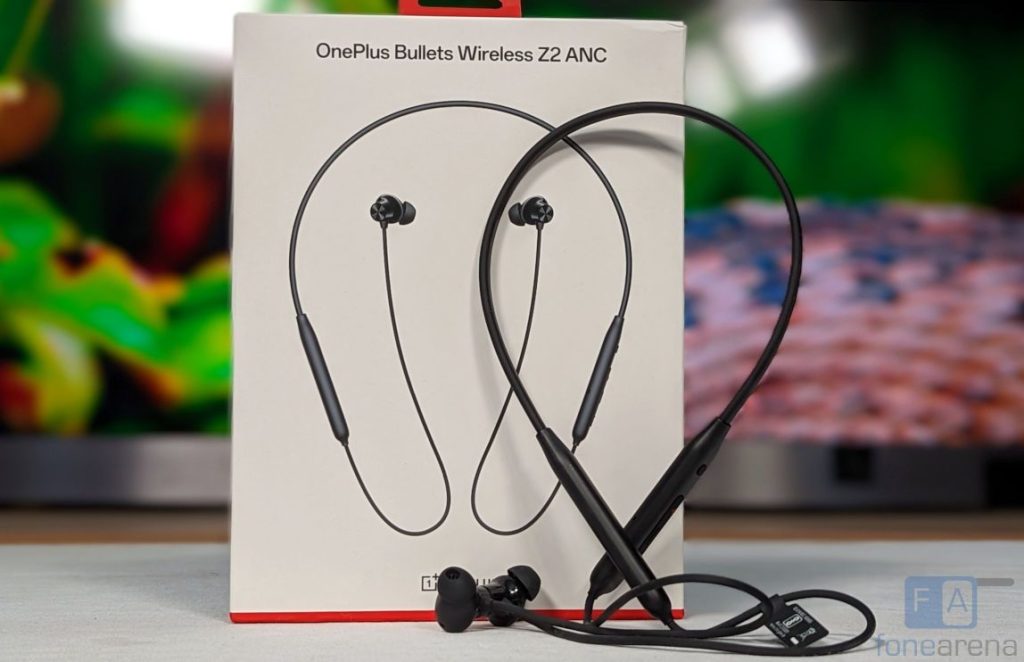Wireless Neckband Earbuds – Deep Bass Bluetooth Earphones with Long Battery